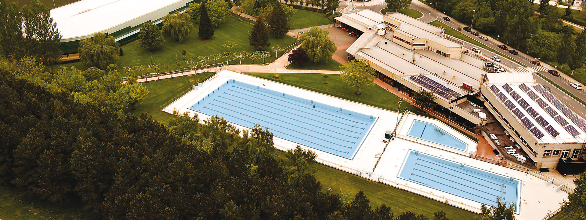 Fotografía aérea de las piscinas